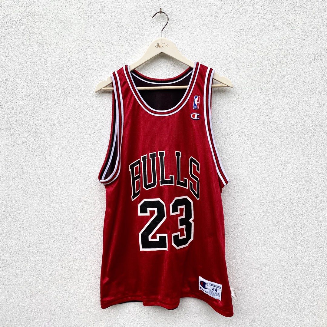 Men's Chicago Bulls Michael Jordan #23 Nike Red 2021 Swingman NBA Jersey -  Icon Edition