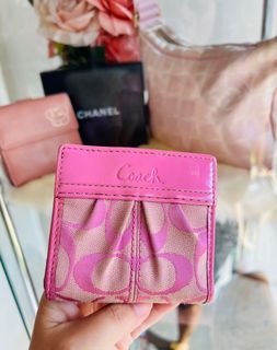 (Category: ) located in . Submitted by lovebags.ph (Listing ID 1260634252, Image 1). Description: .