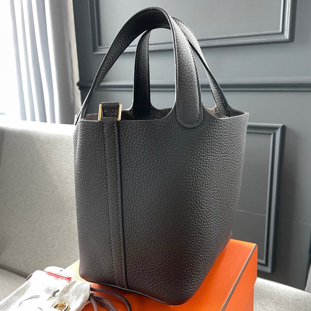 Pre-order Hermes Picotin 26 Clemence Leather Gold Hardware GHW, Luxury,  Bags & Wallets on Carousell