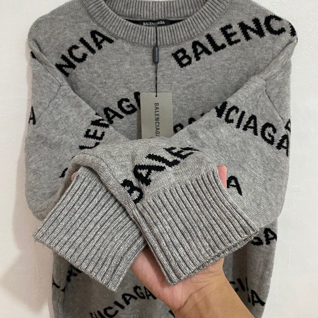 Fake sales balenciaga sweater