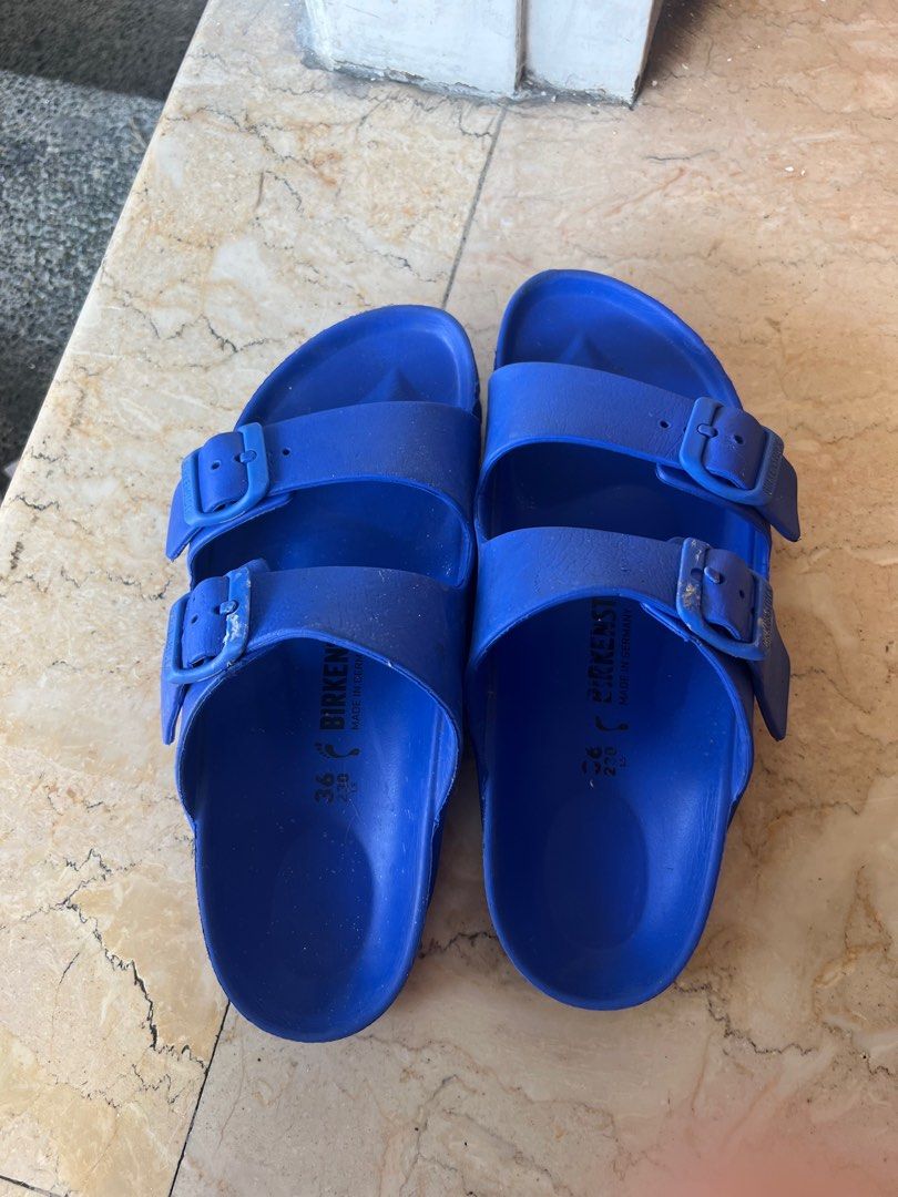 birkenstocks made in germany (Category: Slippers and slides) located in Quezon City. Submitted by ayan27 (Listing ID 1260480690, Image 2). Description: .