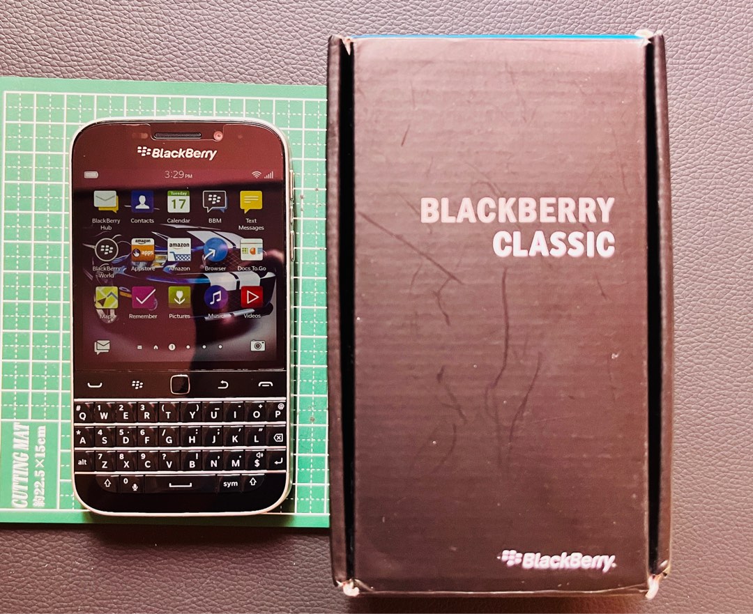Blackberry Q20 (Classic) Complete Set, Mobile Phones & Gadgets, Mobile