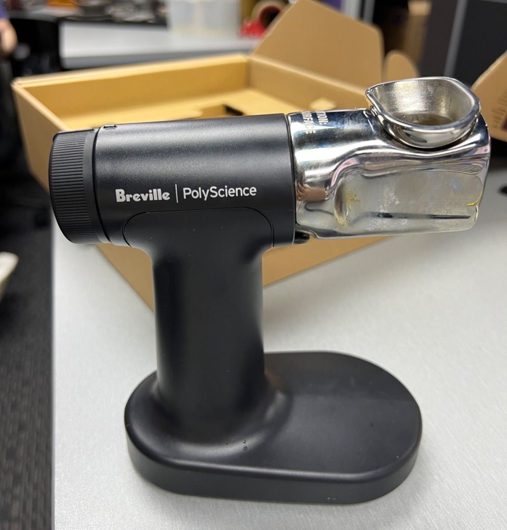 Breville PolyScience 煙燻器 Smoking Gun Pro, 家庭電器, 廚房電器, 其他廚具 - Carousell