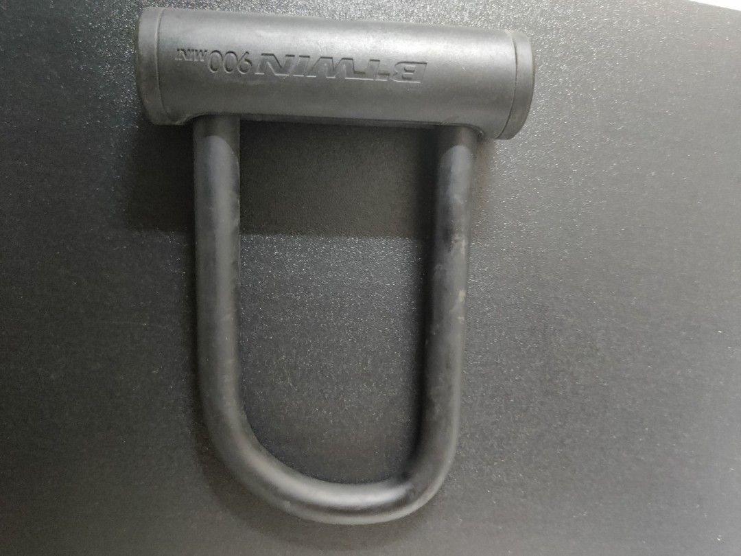 Btwin 900 mini Bicycle Lock - Black, Sports Equipment, Bicycles & Parts ...