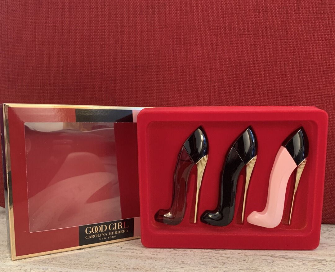 Carolina Herrera Mini Perfume Gift Set, Beauty & Personal Care