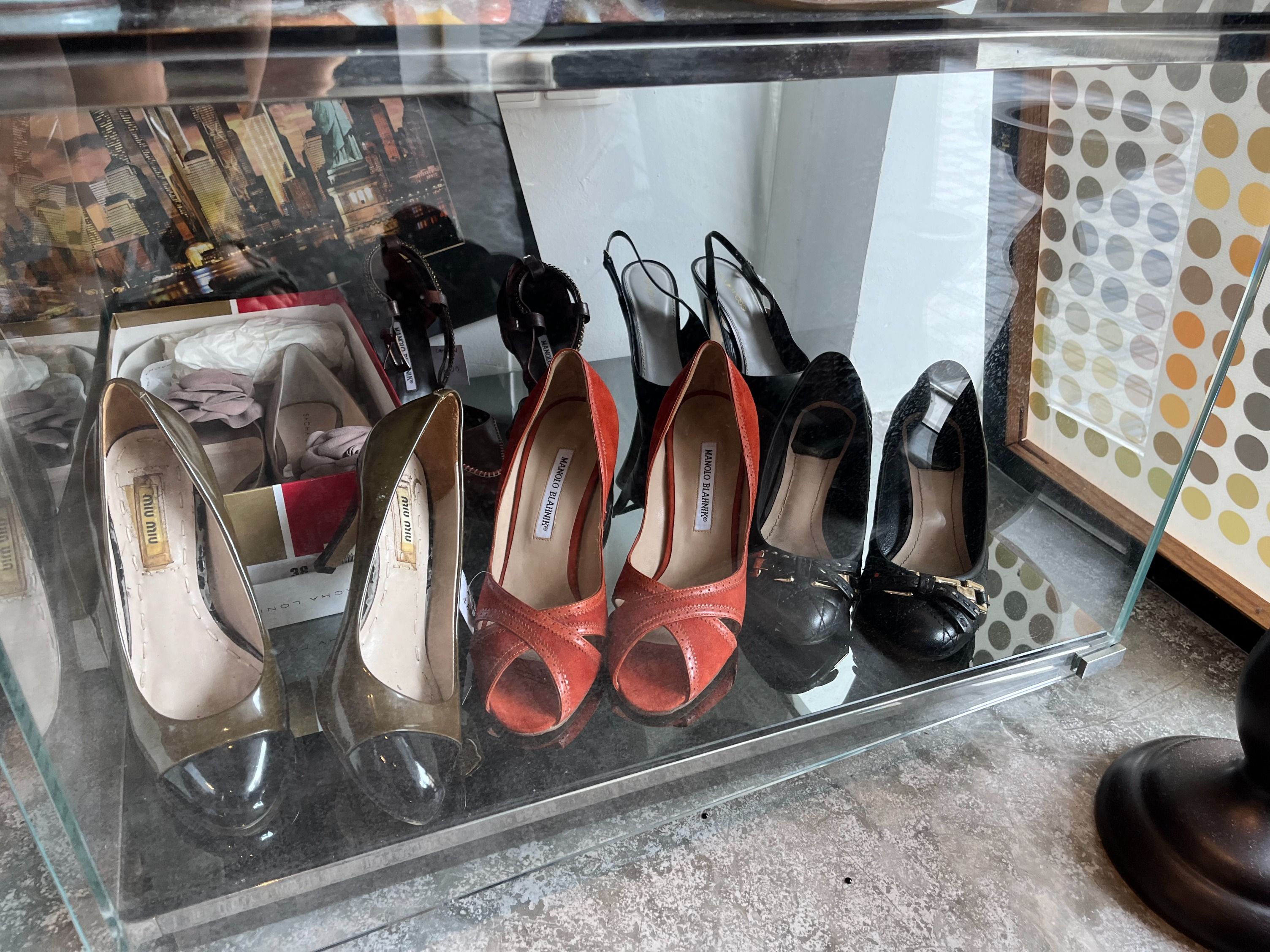 2.5 inch heels black online