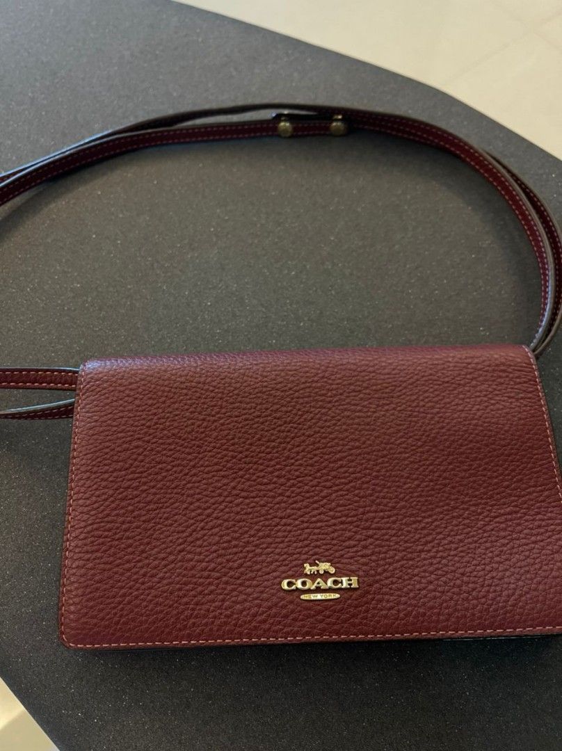 Coach f30256 hotsell foldover crossbody clutch