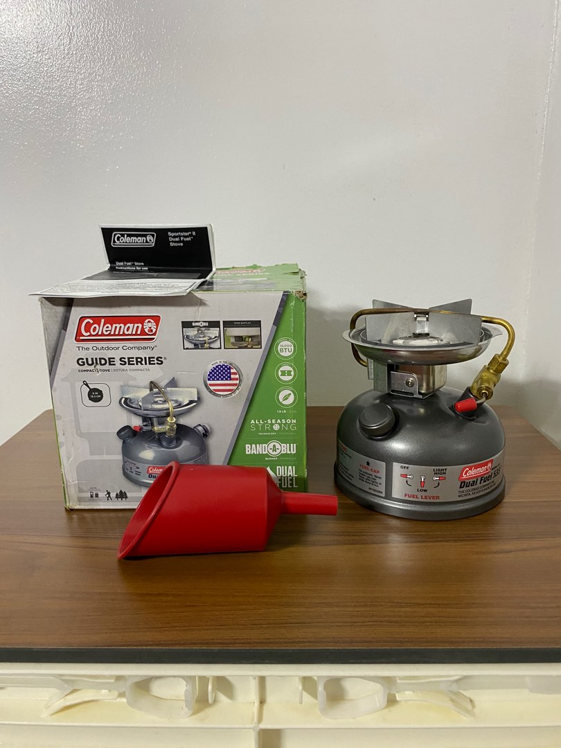 Coleman Dual Fuel Stove 533 Model, Sports Equipment, Hiking & Camping