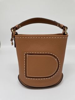 Delvaux, 名牌, 手袋及銀包- Carousell