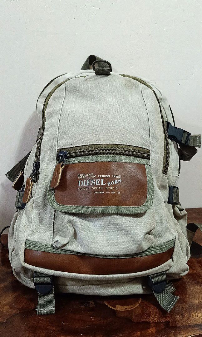 Diesel backpack (Pre-owned) (Category: Backpacks) located in Baguio. Submitted by kayekathh (Listing ID 1260333606, Image 1). Description: Diesel backpack (Pre-owned) with 2 side pockets 2 back pockets 1 inner small pocket 2 side supports 2 base supports.