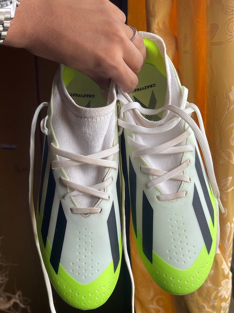 Football boots Adidas crazy fast Men s Fashion Footwear
