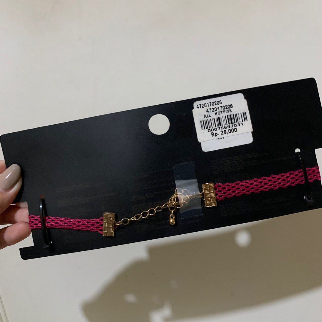 Forever 21 Barbie Pink Fishnet Choker Necklace Kalung, Fesyen