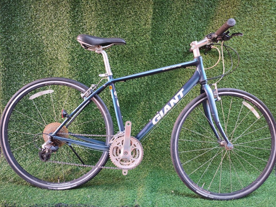 Giant Escape R3 Blue Hybrid Bike Japan Surplus, Sports Equipment 