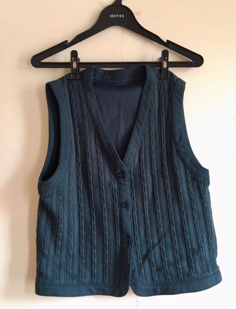 green knit v-neck button vest, Fesyen Wanita, Pakaian Wanita, Atasan di Carousell