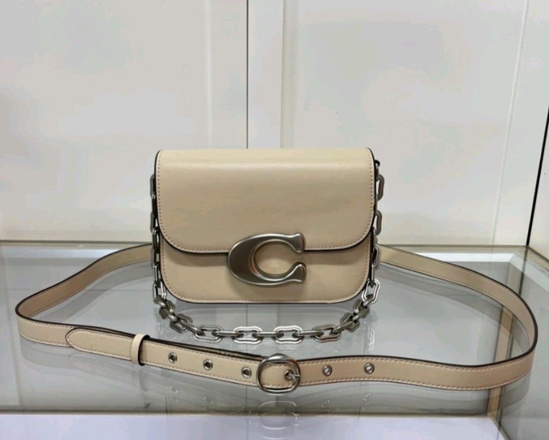 Preorder coach idol limited edition shoulder chain bag*waiting