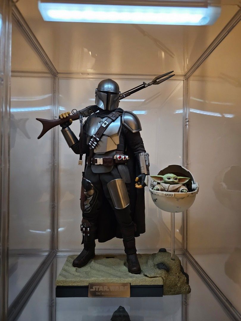 Hot on sale toys mandalorian