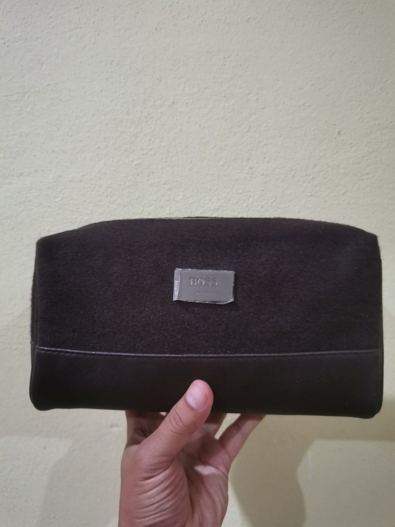 HUGO BOSS POUCH Men s Fashion Bags Belt bags Clutches and
