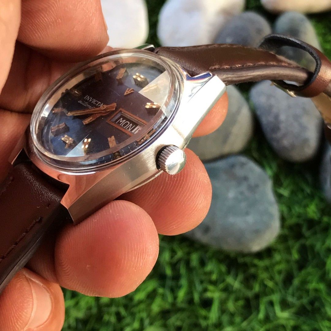 Invicta self discount winding watch