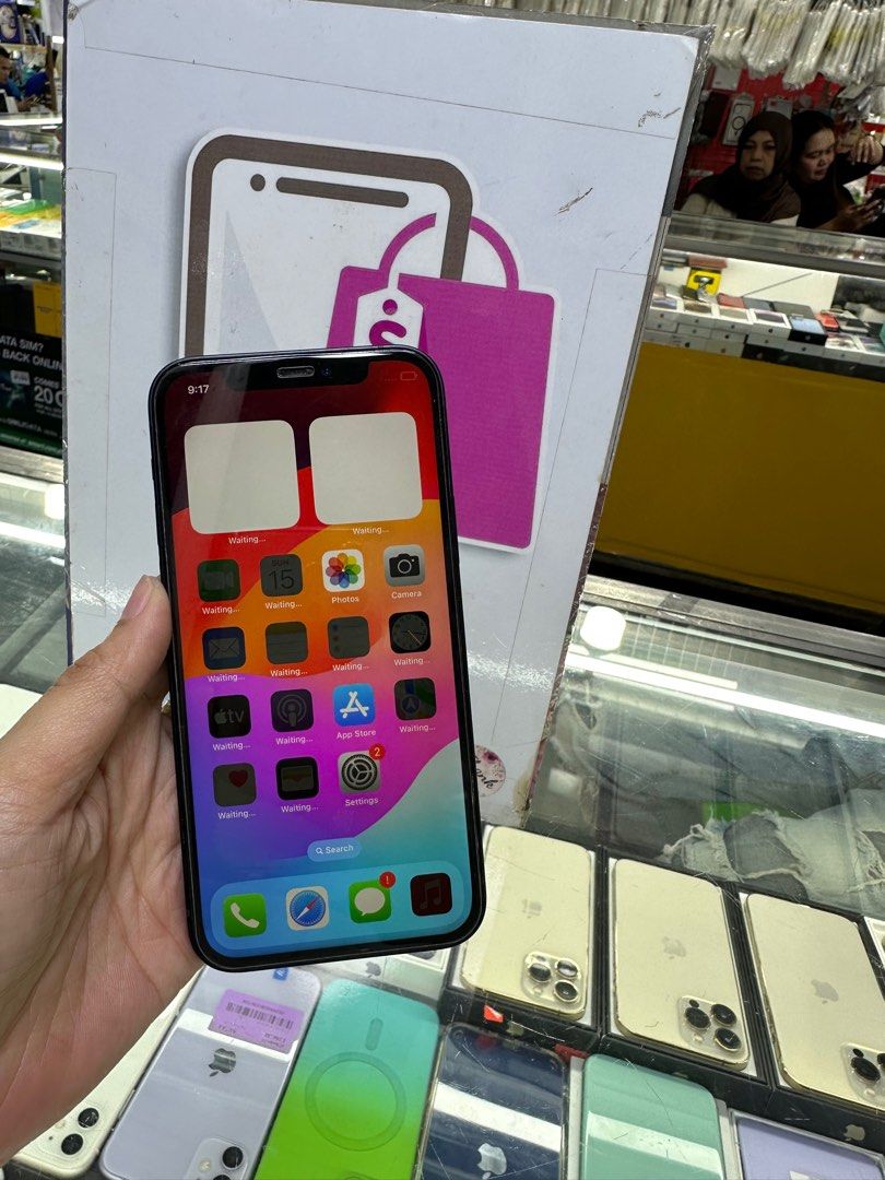 iphone 12 64gb 2ndhand (Category: iPhone 12 Series) located in Cainta. Submitted by vine_gadget_shop (Listing ID 1260621657, Image 3). Description: iphone 12 64gb 2ndhand no issue check all u want pick up store greenhills shopping center we accept credit card installment we do cod and door to door we ship nationwide for fast transaction call 09277368323 look for vine.