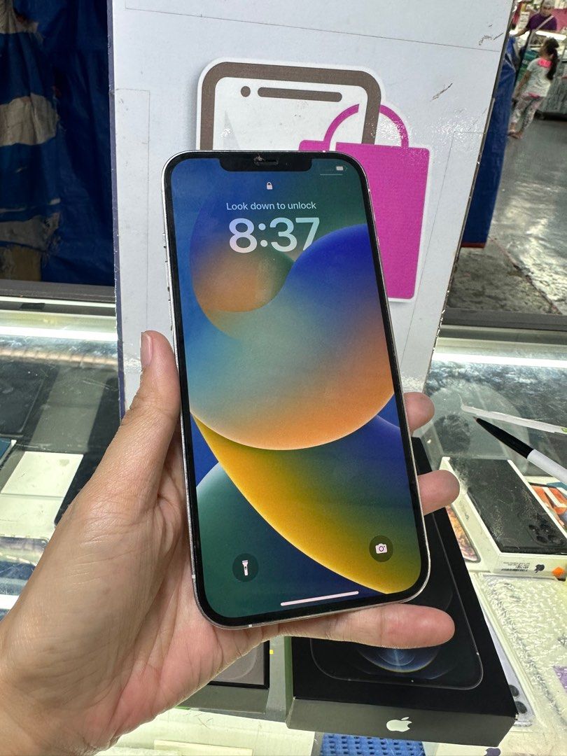 iphone 12 pro max 128gb 2ndhand (Category: iPhone 12 Series) located in Cainta. Submitted by vine_gadget_shop (Listing ID 1260623085, Image 3). Description: iphone 12 pro max 128gb 2ndhand factory unlock complete package we accept trade in we accept credit card installment we do cod and door to door we ship nationwide for fast transaction call 09277368323.