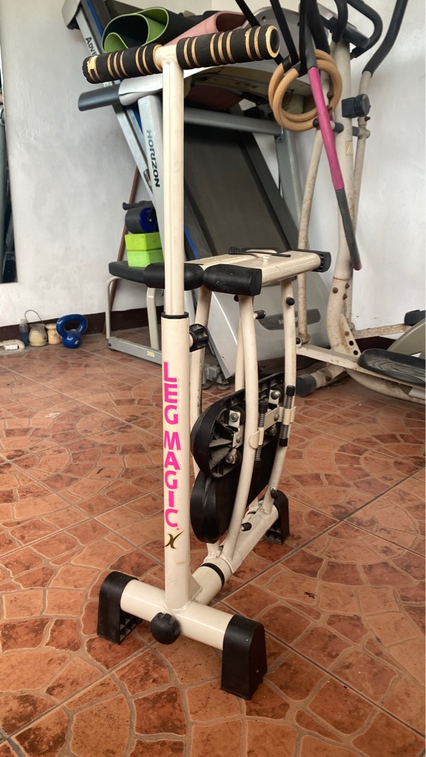 Leg magic machine! (Slightly used), Sports Equipment, Exercise