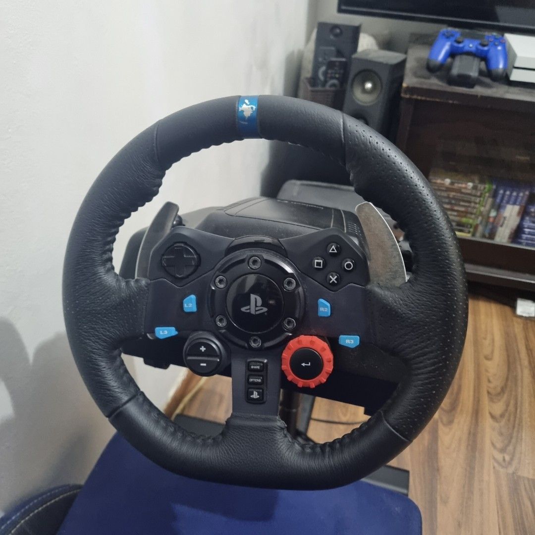 Logitech G29 Steering Wheel Gaming with Playseat Evolution Racing Rig ...