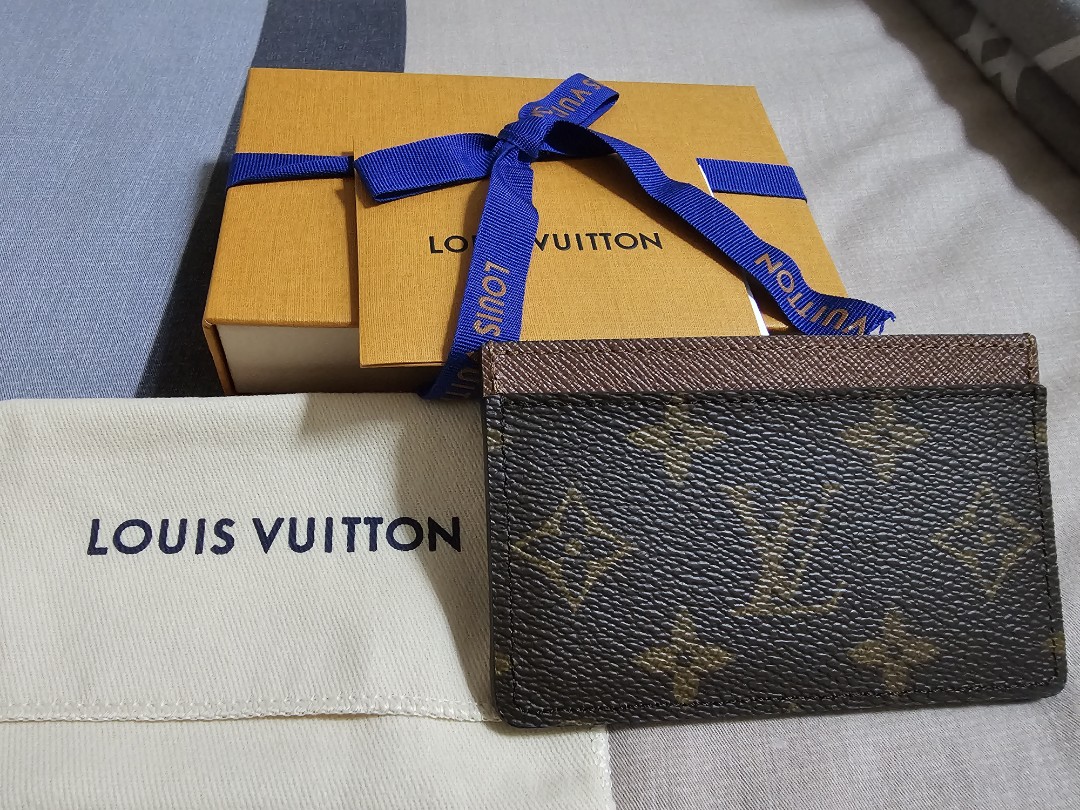 Louis Vuitton Card Holder Recto Verso wallet, Luxury, Bags & Wallets on  Carousell