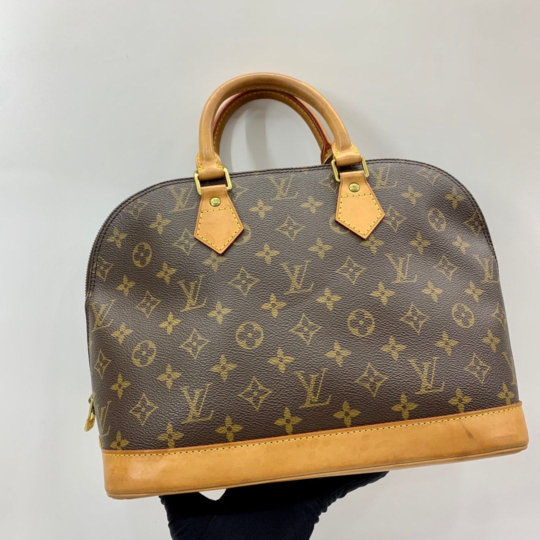 LOUIS VUITTON M95419 STRATUS OLYMPE PM BEIGE LEATHER SHOULDER BAG 237035412  ;, Luxury, Bags & Wallets on Carousell