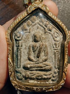 (Category: ) located in . Submitted by love.amulet (Listing ID 1260634131, Image 1). Description: .