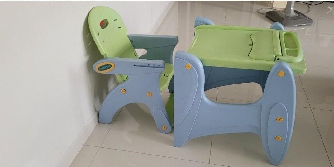 MamaLove Kids Table Chair Set