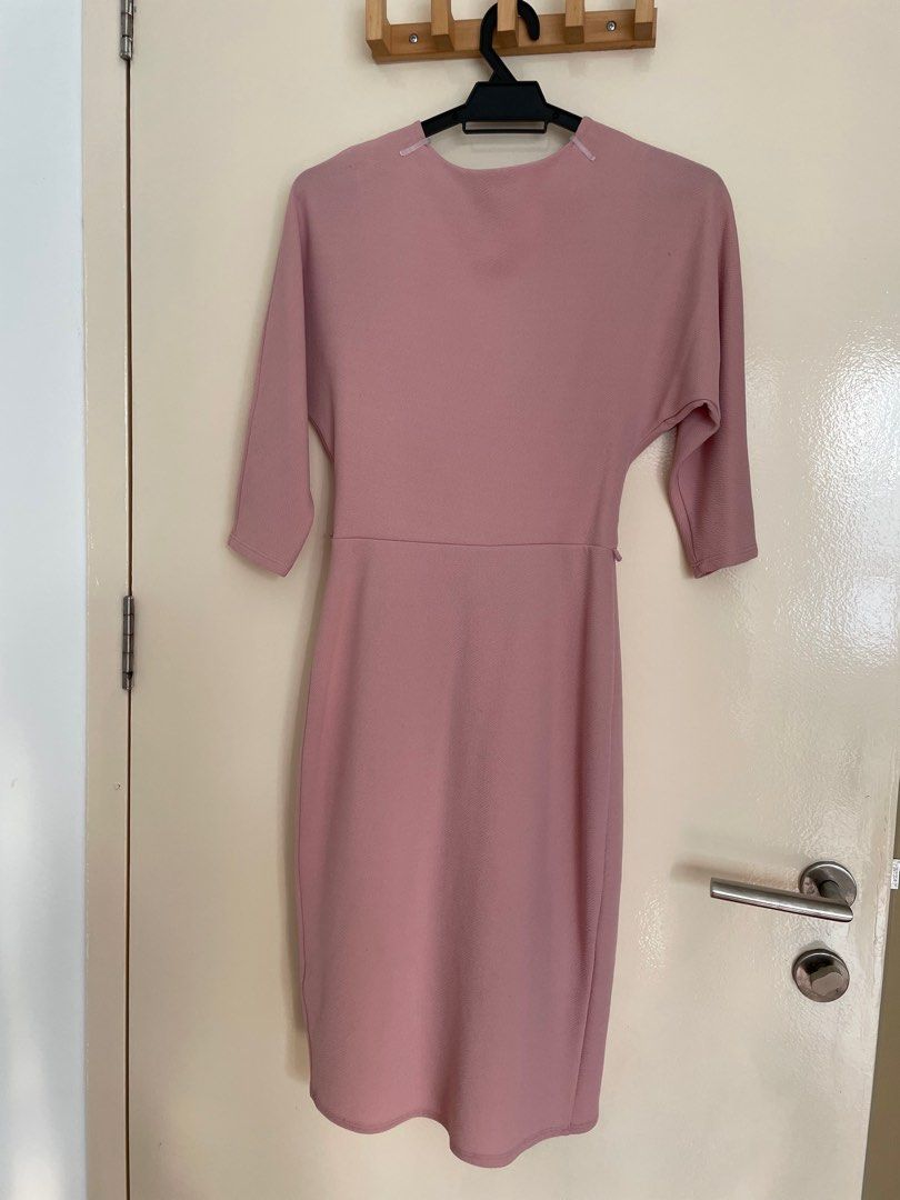 open lace back dress Rent Miss Selfridge Cut Out Tailored Dress In Pink main image 1