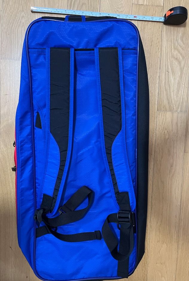 Mizuno Badminton Duffle Bag, Sports Equipment, Sports & Games, Racket