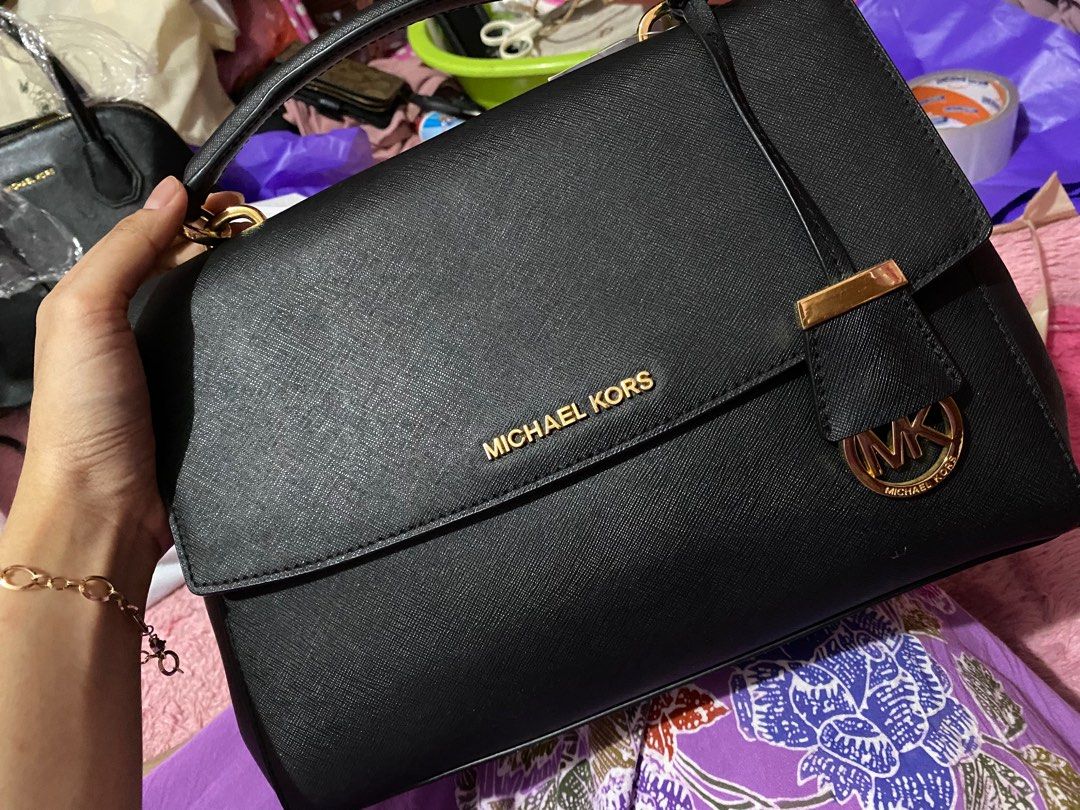 Mk ava medium shop