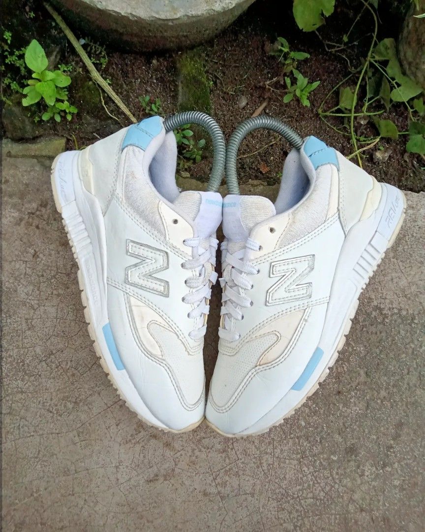 New balance 840 36 5 Fesyen Wanita Sepatu di Carousell