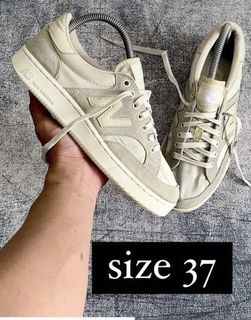 (Kategori: ) berada di . Dikirim oleh stufffofffmineee (ID iklan 1260580675, Gambar 1). Deskripsi: .