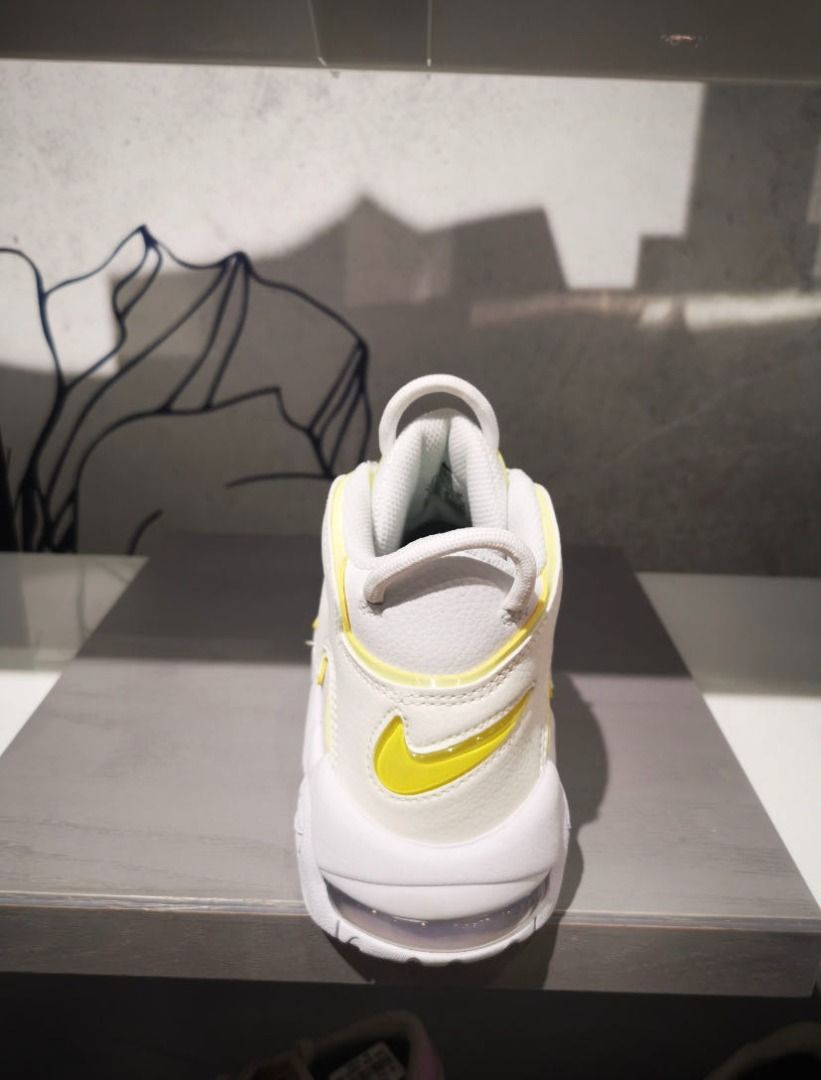 👞全新原盒】Nike Air More Uptempo“light citron”中幫復古籃球鞋白黃