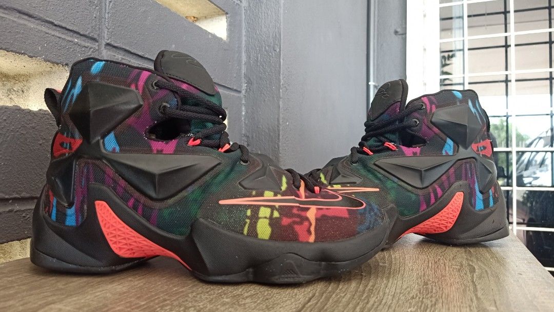 Lebron 13 shop sneakers