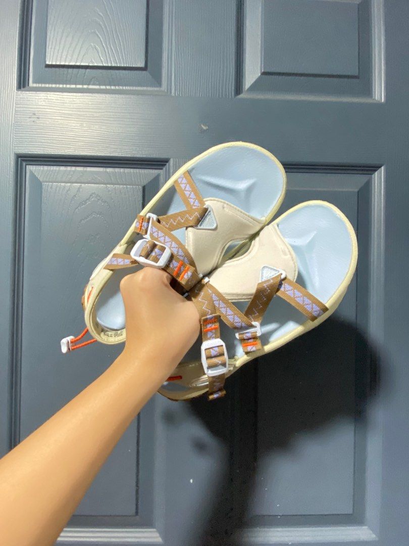 Target sales nike sandals
