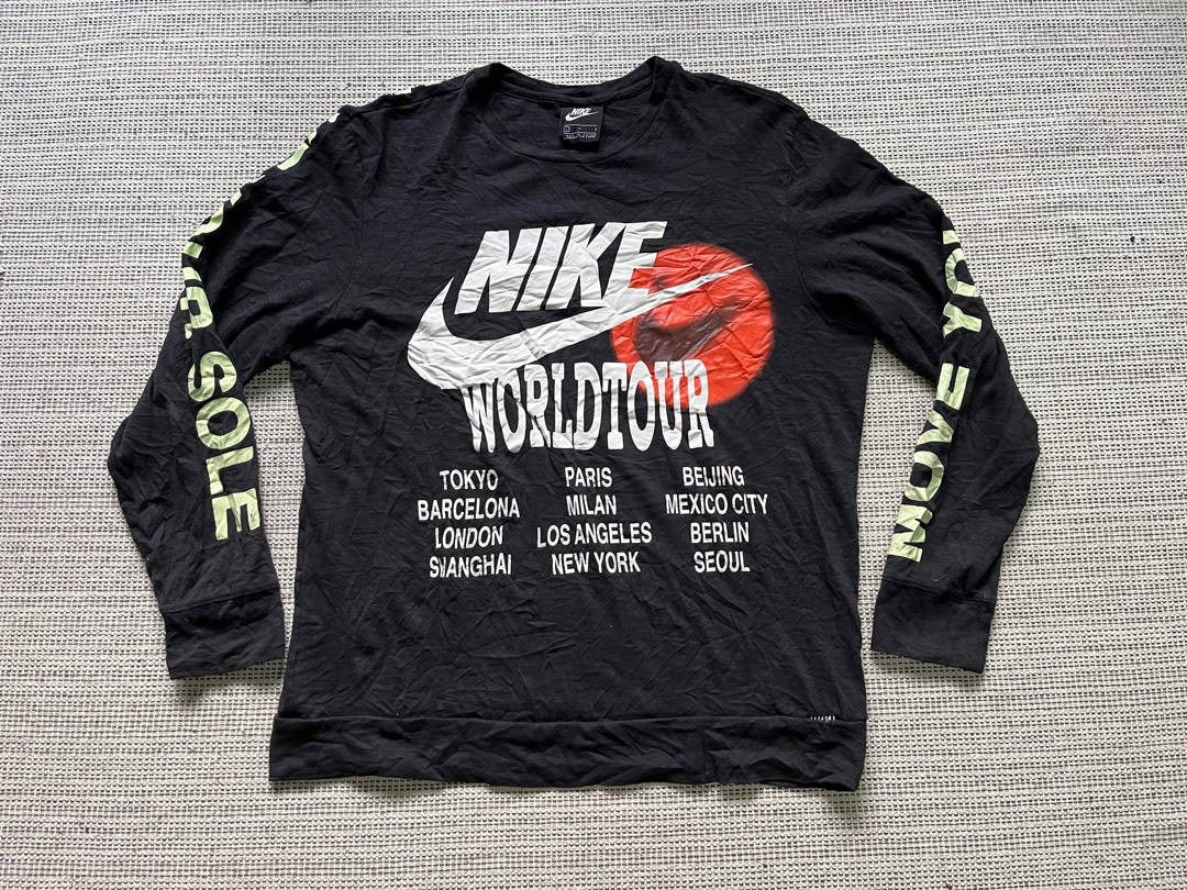 nike world tour long sleeve