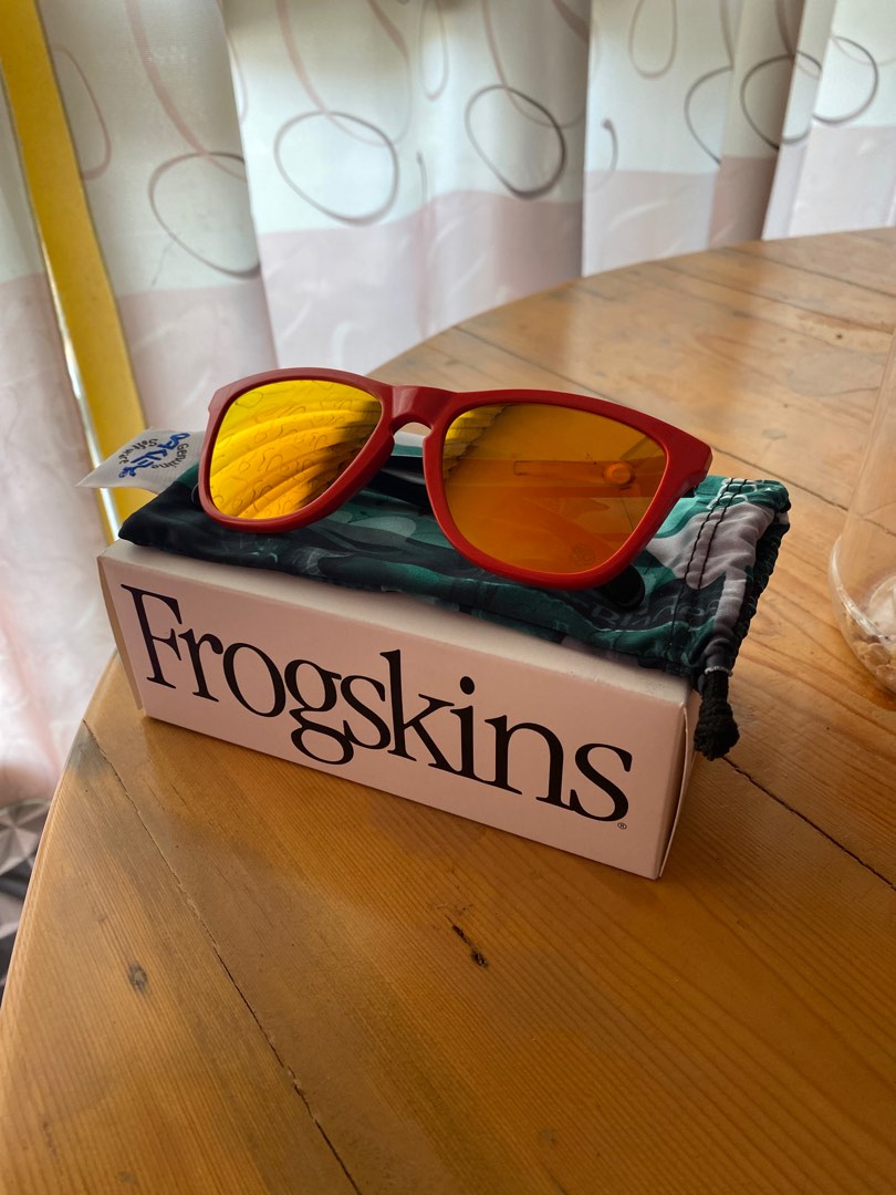 Oakley frogskins 2025 fire iridium