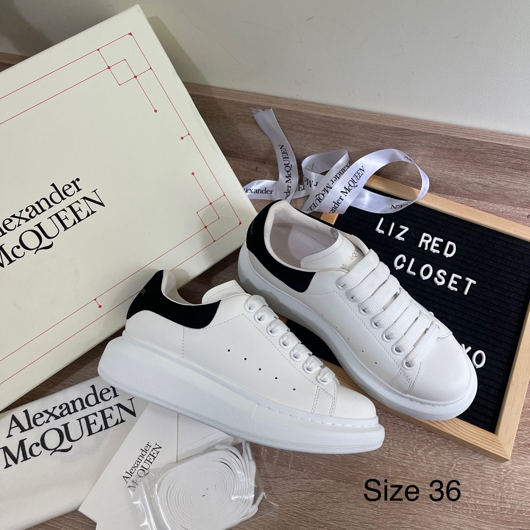 ON HAND Alexander Mcqueen Sneakers Shoes in Black size 36