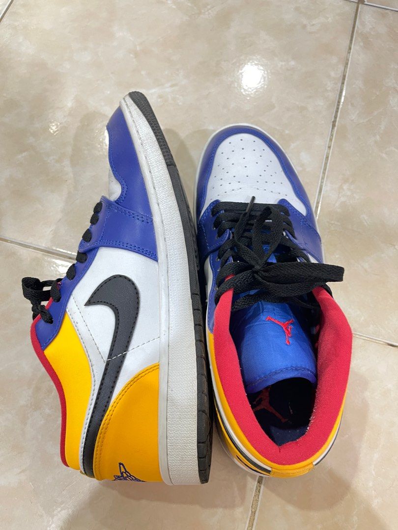 cari sepatu jordan
