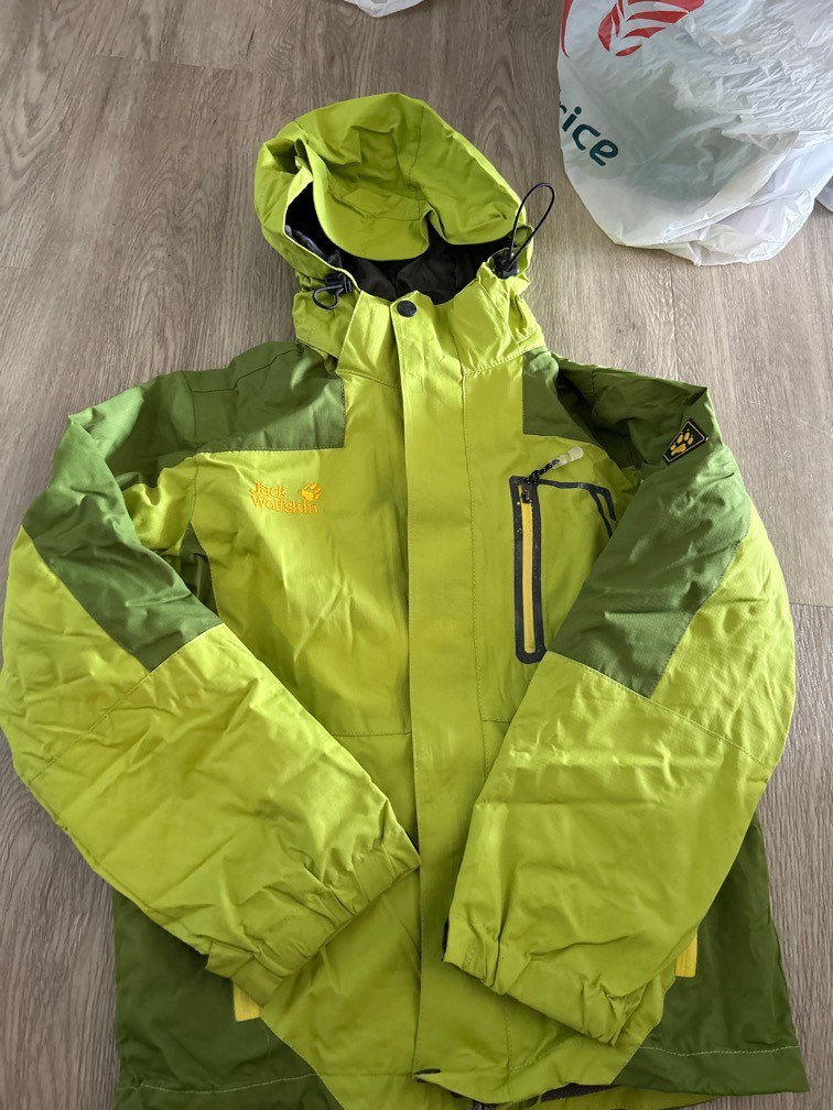 2 in 1 winter jacket, Babies & Kids, Babies & Kids Fashion on Carousell