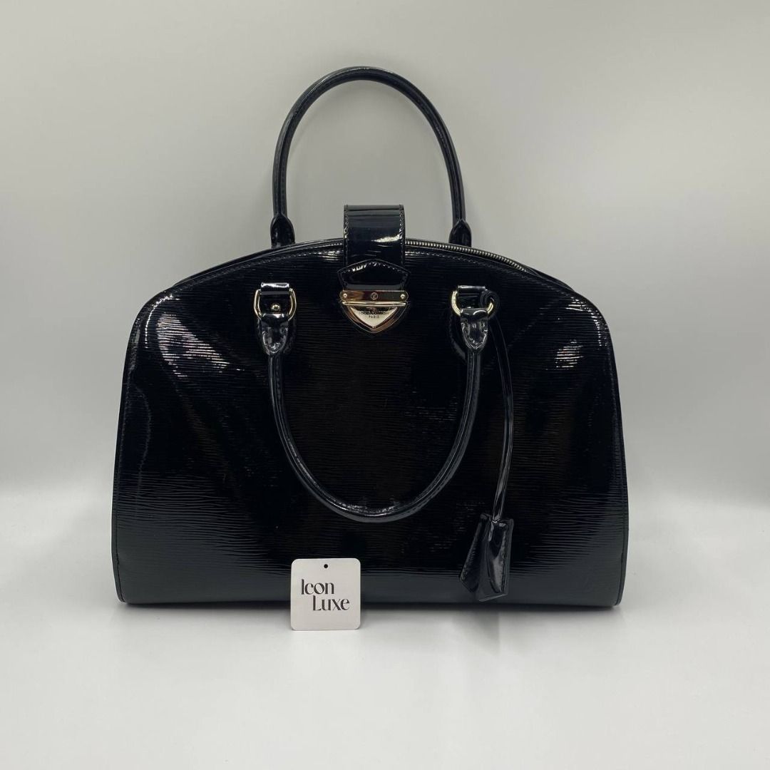 Louis Vuitton Epi Pont Neuf GM Noir 