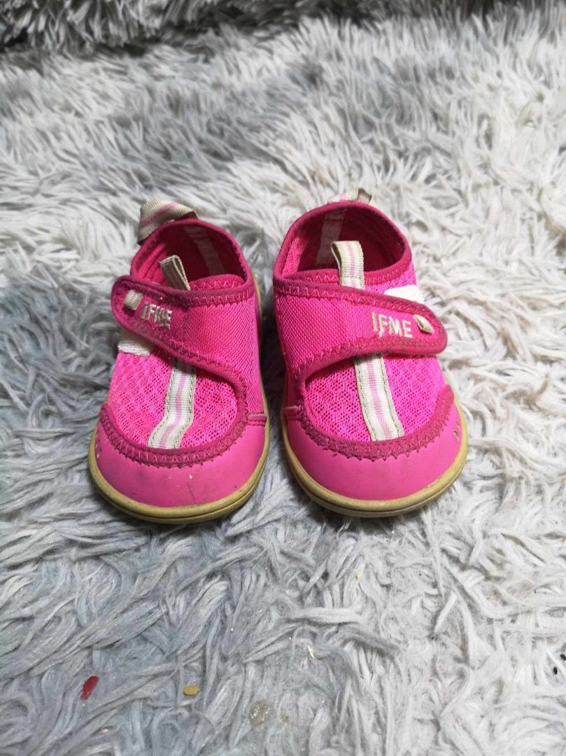Pink Velcro Baby Shoes, Babies & Kids, Babies & Kids Fashion on Carousell