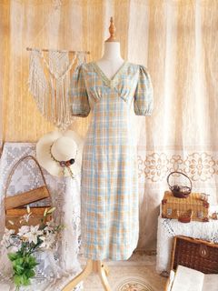 (Category: ) located in . Submitted by chariteecollections (Listing ID 1260559427, Image 1). Description: .