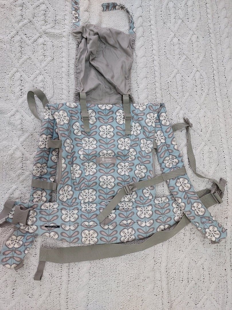 Ergobaby petunia pickle top