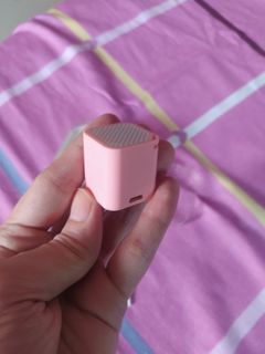 [PRE-LOVED] SMART BOX Mini Wireless Bluetooth Speaker