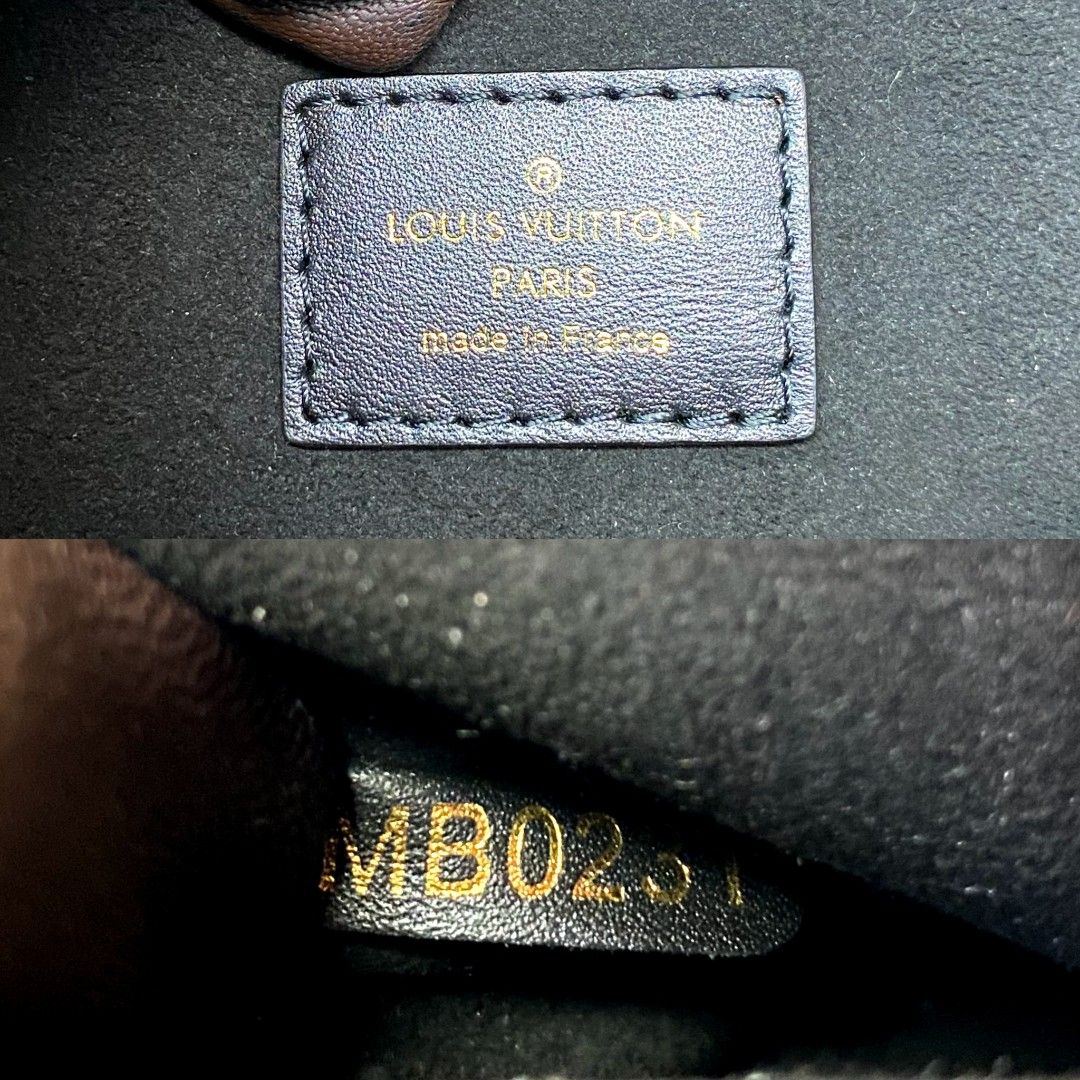 Louis Vuitton - Victoire Monogram Exotic Python Rose - Catawiki