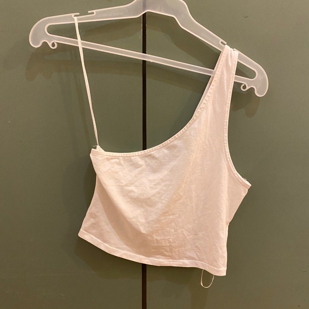 Pull and bear one shoulder top deals